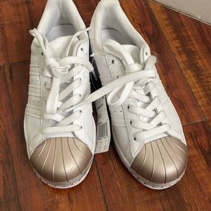 Brand new adidas superstar chrome copper toe